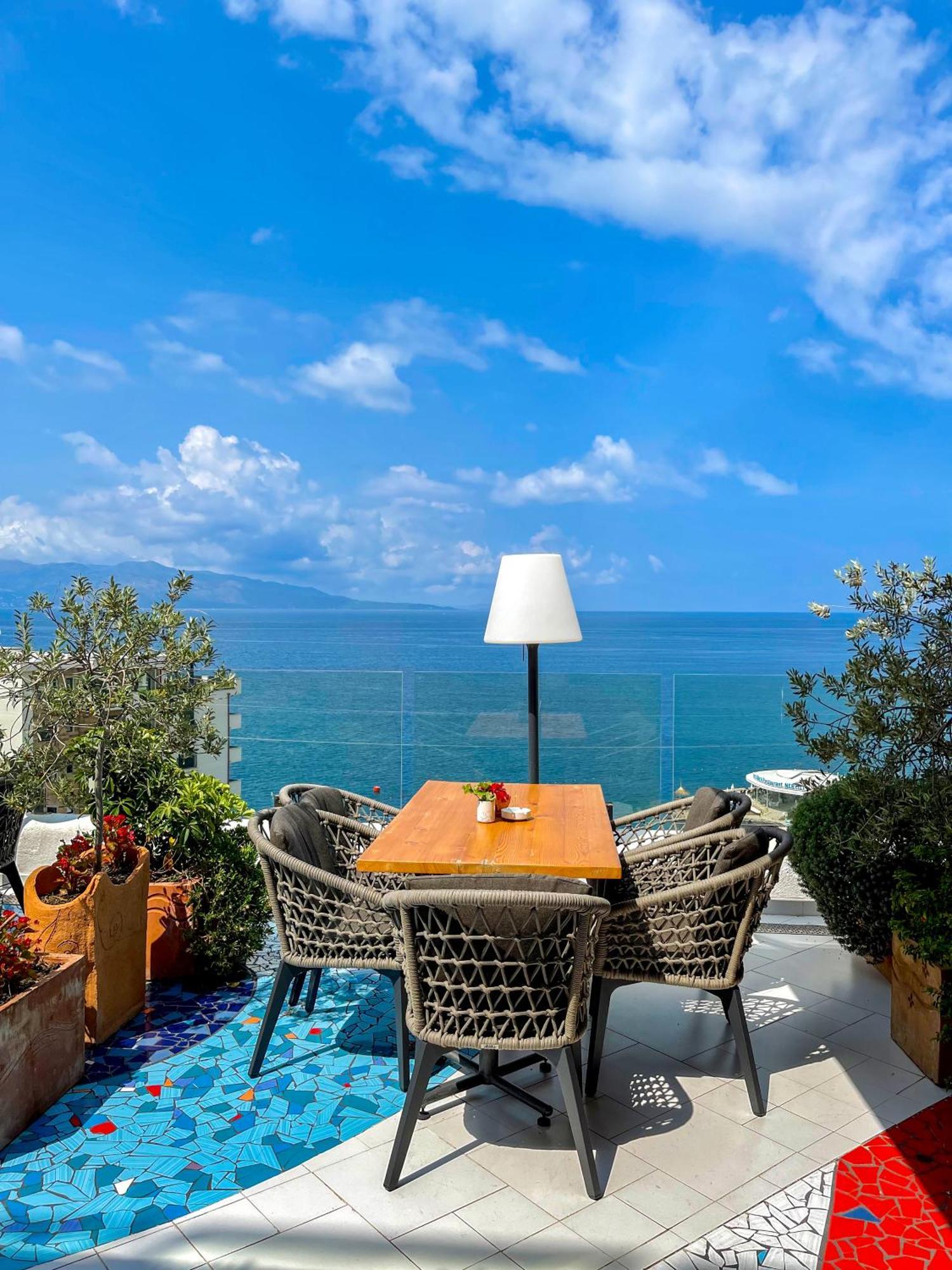 Bougainville Bay Apartments Sarande Exterior photo
