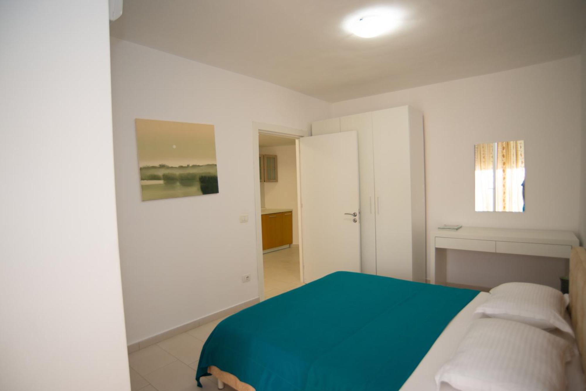 Bougainville Bay Apartments Sarande Room photo